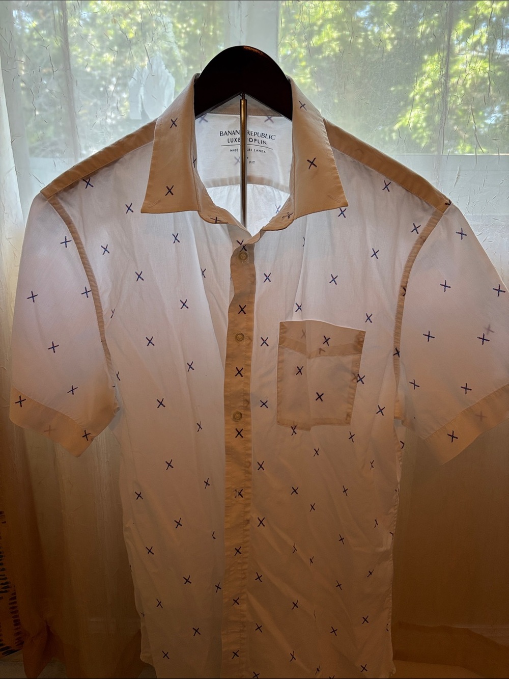 Banana Republic White Short-Sleeve Shirt with Navy Cross Pattern